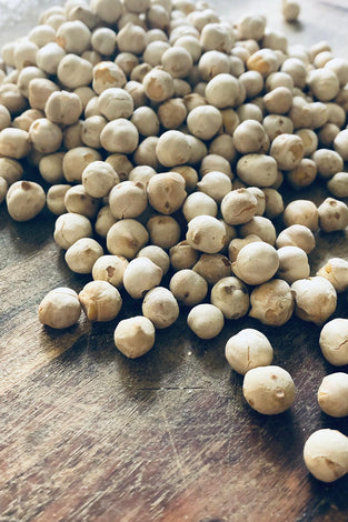 WHITE CHICKPEAS